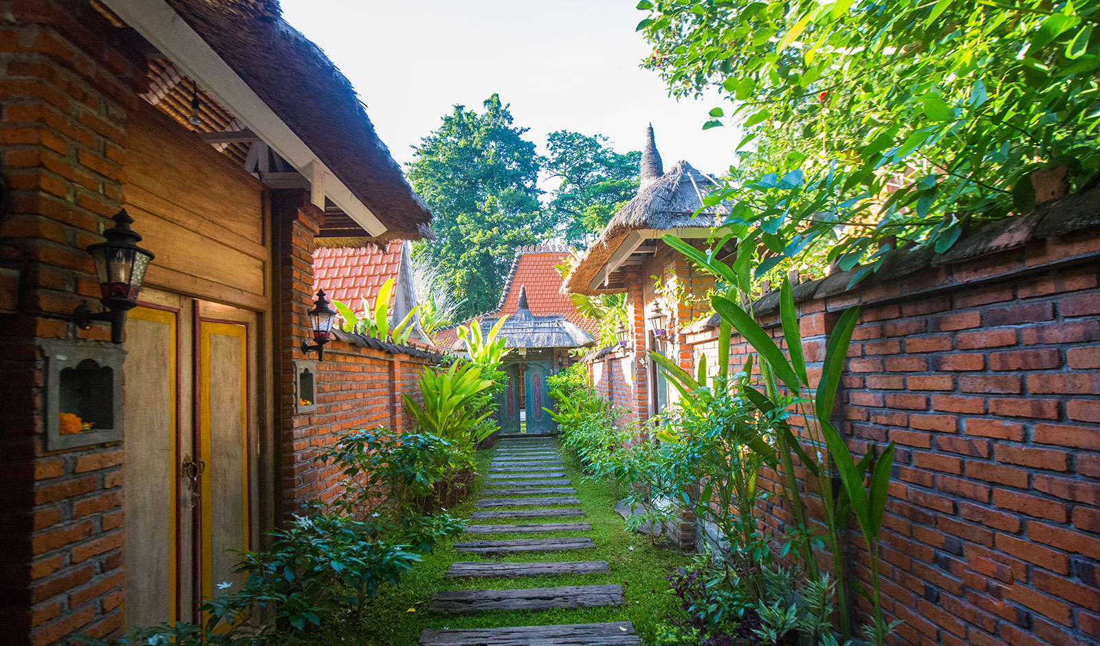 lovina beach villa